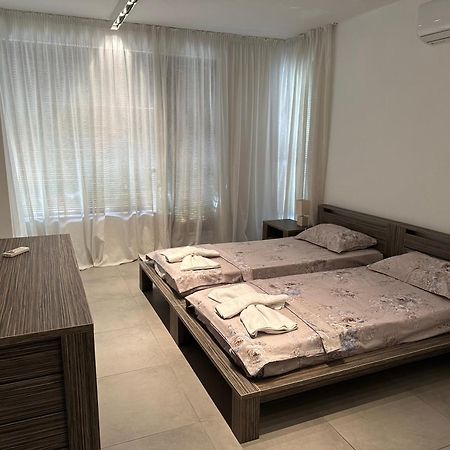 Gitea Sand Lilies Apartments Sozopol Esterno foto